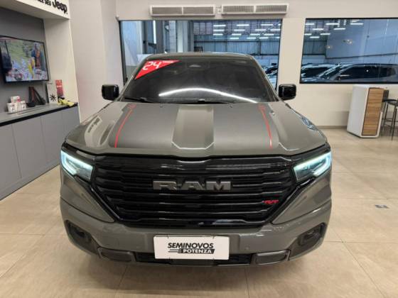 RAM RAMPAGE 2.0 HURRICANE 4 TURBO GASOLINA R/T 4X4 AUTOMÁTICO